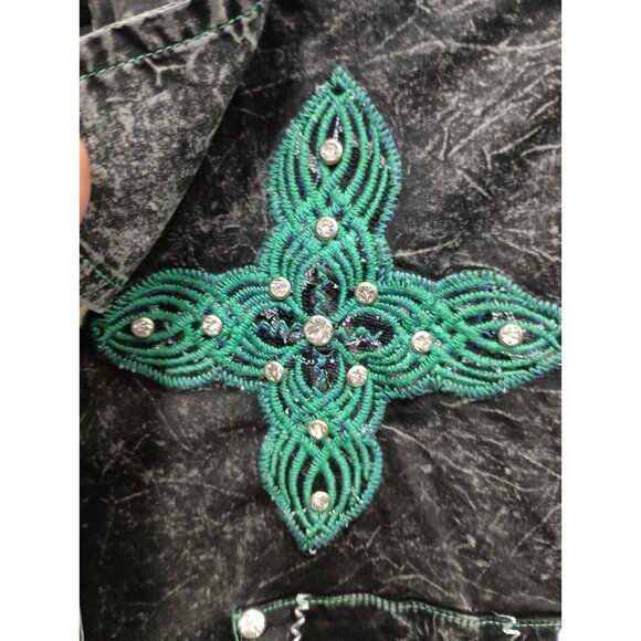 Roar Women's Dark Gray Shirt with Green Embellishments - Picture 4 of 9